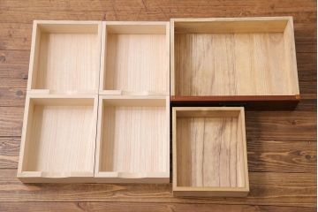 中古　民芸家具　姿鏡が印象的な高級感漂う国産の鏡台(姿見、ドレッサー)