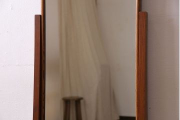 中古　民芸家具　姿鏡が印象的な高級感漂う国産の鏡台(姿見、ドレッサー)
