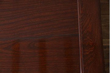 アンティーク家具　和製アンティーク　希少　総ケヤキ材　天板一枚板　漆塗りが美しい座卓(ローテーブル)
