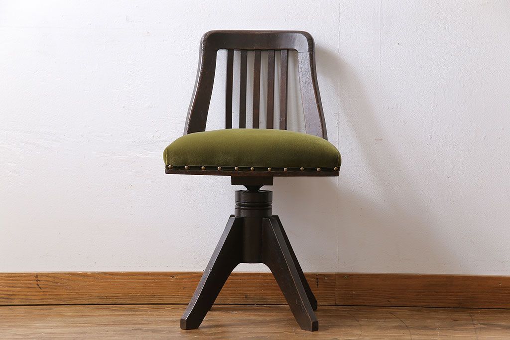 アンティーク家具　大正ロマン　古いナラ材のアンティーク回転椅子(イス、ワークチェア)