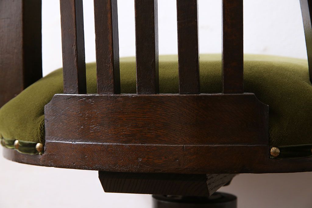 アンティーク家具　大正ロマン　古いナラ材のアンティーク回転椅子(イス、ワークチェア)