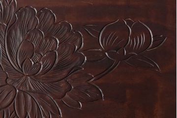 アンティーク雑貨　古民具・骨董　牡丹の彫刻がすてきな花台(飾り台)