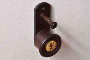 ビンテージ　絵柄が印象的なフック