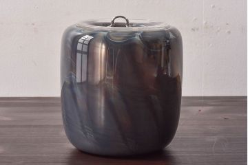 アンティーク雑貨　由水常雄　滑らかな色と質感が美しい　銀燿ガラス水指(埋木)