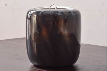 アンティーク雑貨　由水常雄　滑らかな色と質感が美しい　銀燿ガラス水指(埋木)