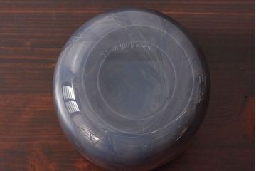 アンティーク雑貨　由水常雄　滑らかな色と質感が美しい　銀燿ガラス水指(埋木)