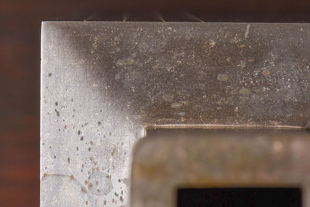 アンティーク雑貨　【H様ご成約済み・ご決済用】蓮田修吾郎　朧銀　一輪生　スタイリッシュなデザインの花瓶(文化勲章、受章)