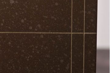 アンティーク雑貨　【H様ご成約済み・ご決済用】蓮田修吾郎　朧銀　一輪生　スタイリッシュなデザインの花瓶(文化勲章、受章)