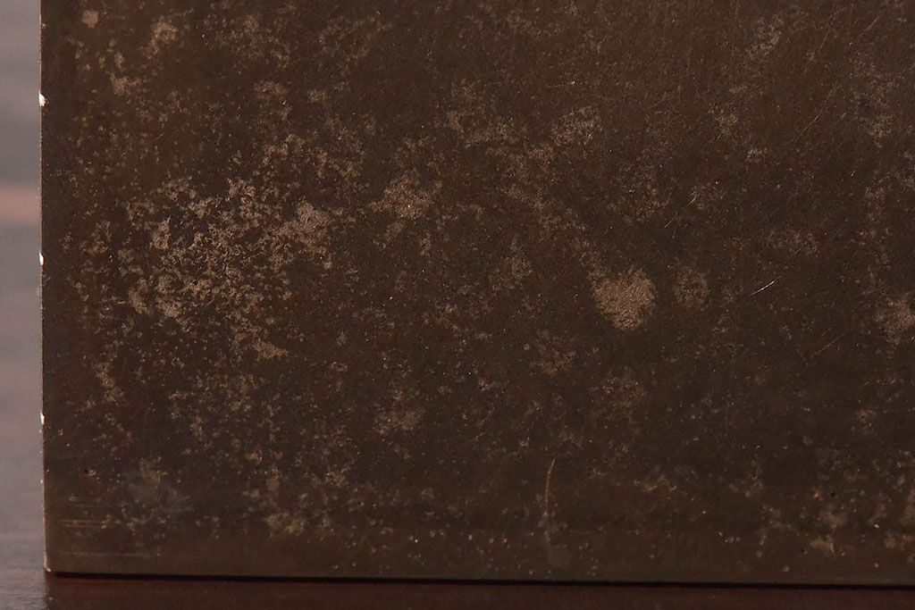 アンティーク雑貨　【H様ご成約済み・ご決済用】蓮田修吾郎　朧銀　一輪生　スタイリッシュなデザインの花瓶(文化勲章、受章)