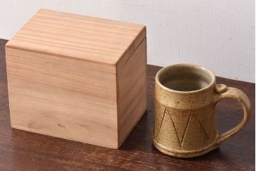 アンティーク雑貨　未使用　ゲルト・クナッパー　ビアマグカップ・外箱付き