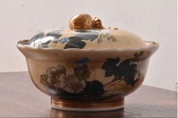 アンティーク雑貨　古民具・骨董　明治期　久谷色絵　金彩　華やかな蓋付き菓子鉢