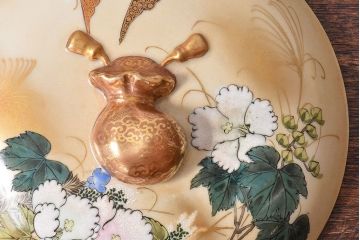 アンティーク雑貨　古民具・骨董　明治期　久谷色絵　金彩　華やかな蓋付き菓子鉢