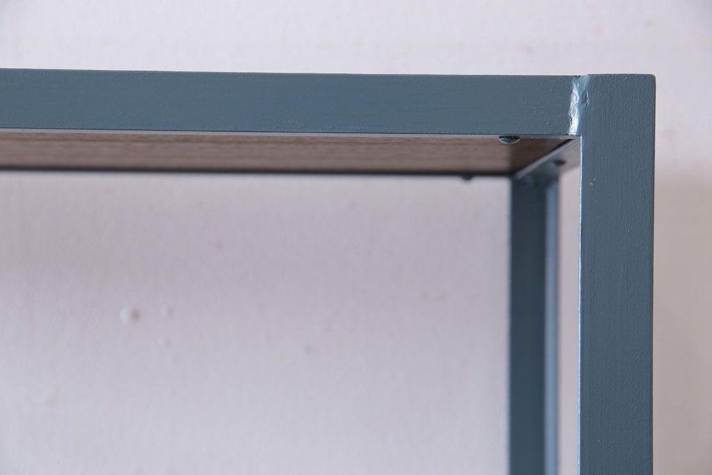 ラフジュオリジナル　落ち着いた色合いのアイアンラック(飾り棚、陳列棚)