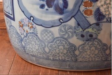 アンティーク雑貨　古民具・骨董　花柄が愛らしい瀬戸火鉢(鉢カバー)
