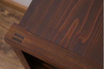 アンティーク家具　和製アンティーク　前面ケヤキ材　結霜ガラスがおしゃれな脚付きキャビネット(収納棚)