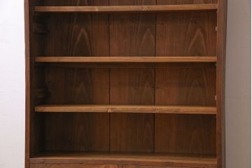 レトロ家具　和製アンティーク　レトロな雰囲気漂う薄型の本棚(戸棚、収納棚)