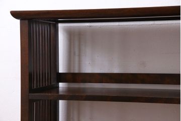 中古　松本民芸家具　深みのある色合いでシックな雰囲気漂う書棚(本棚、飾り棚)