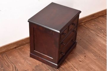 中古　北海道民芸家具　絶版品　赤みがかった色合いが魅力的な小引き出し(整理箱、チェスト)(1)