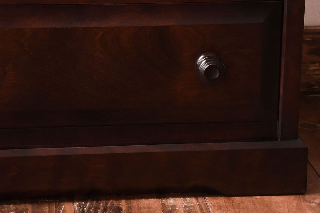 中古　北海道民芸家具　絶版品　赤みがかった色合いが魅力的な小引き出し(整理箱、チェスト)(1)