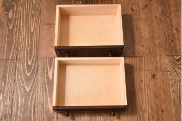 中古　北海道民芸家具　絶版品　赤みがかった色合いが魅力的な小引き出し(整理箱、チェスト)(2)