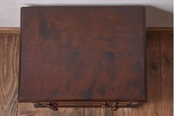 中古　北海道民芸家具　絶版品　赤みがかった色合いが魅力的な小引き出し(整理箱、チェスト)(2)