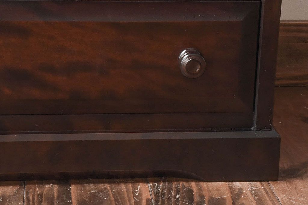 中古　北海道民芸家具　絶版品　赤みがかった色合いが魅力的な小引き出し(整理箱、チェスト)(2)