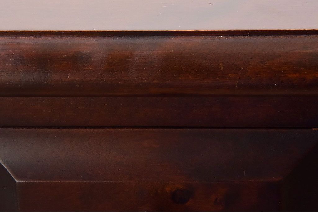 中古　北海道民芸家具　絶版品　赤みがかった色合いが魅力的な小引き出し(整理箱、チェスト)(2)