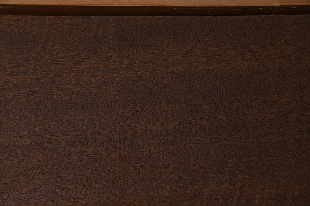 アンティーク家具　和製アンティーク　古い木の鉄脚ローテーブル(飾り台、テレビ台)(1)