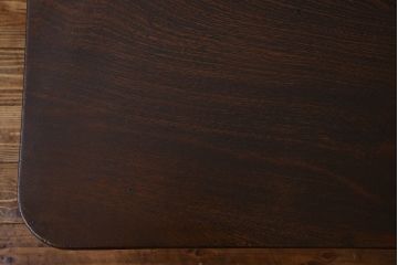アンティーク雑貨　天板一枚板のシンプルなアンティークセンターテーブル(サイドテーブル、花台)