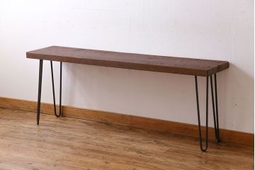 アンティーク家具　和製アンティーク　古いナラ材の鉄脚ローテーブル(飾り台)