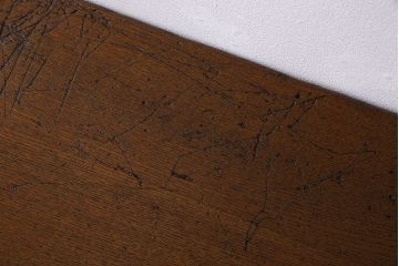 アンティーク家具　和製アンティーク　古いナラ材の鉄脚ローテーブル(飾り台)