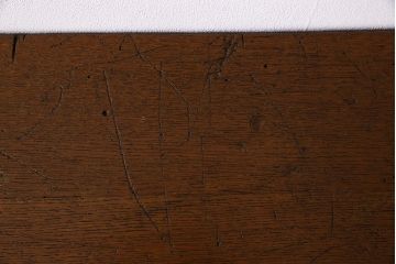 アンティーク家具　和製アンティーク　古いナラ材の鉄脚ローテーブル(飾り台)