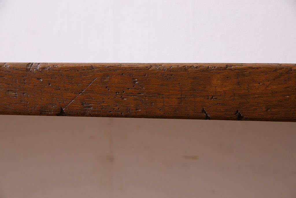 アンティーク家具　和製アンティーク　古いナラ材の鉄脚ローテーブル(飾り台)