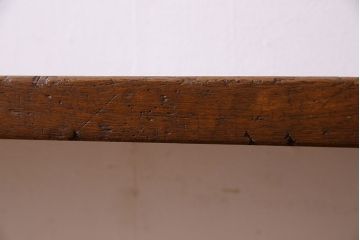 アンティーク家具　和製アンティーク　古いナラ材の鉄脚ローテーブル(飾り台)