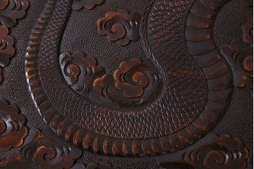 中古美品　軽井沢彫り　特注品!龍の図・ローテーブル(座卓、センターテーブル)
