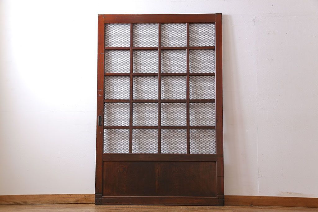 和製アンティーク　古いヒノキ材の升目蔵戸(引き戸、建具、玄関戸)