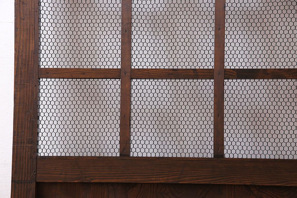 和製アンティーク　古いヒノキ材の升目蔵戸(引き戸、建具、玄関戸)