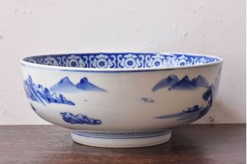アンティーク雑貨　和食器　明治期　山水図　染付　アンティーク深鉢(深皿)(1)