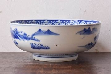 アンティーク雑貨　和食器　明治期　山水図　染付　アンティーク深鉢(深皿)(1)