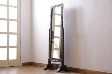 アンティーク雑貨　中古　伝統工芸　軽井沢彫り　桜　彫刻が目を引く姿見(鏡、ミラー)