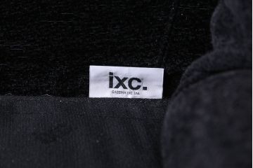 中古　Cassinaixc.(カッシーナイクスシー)　BOX sofa(ボックス ソファ)　2人掛けワイドアームソファ