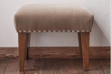 レトロ家具　昭和レトロ　懐かしい雰囲気漂うオットマン(スツール、椅子)(2)