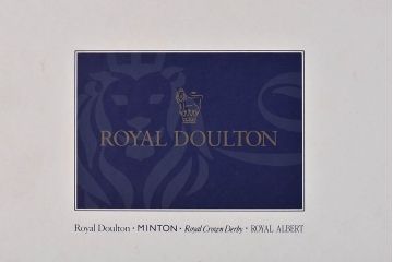 ROYAL DOULTON(ロイヤルドルトン)　MINTON(ミントン)　クリスタルペアワイングラス