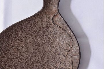 アンティーク雑貨　平安金寿堂造　大正昭和期 鉄瓢形菓子盆(茶道具)・外箱付き