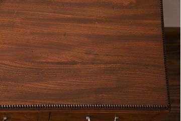 レトロ家具　昭和レトロ　天板ケヤキ材　明るい色味の薄型デスク(片袖机、在宅ワーク、在宅用ワークデスク、作業台)