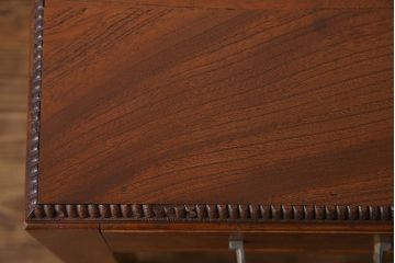 レトロ家具　昭和レトロ　天板ケヤキ材　明るい色味の薄型デスク(片袖机、在宅ワーク、在宅用ワークデスク、作業台)