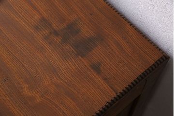 レトロ家具　昭和レトロ　天板ケヤキ材　明るい色味の薄型デスク(片袖机、在宅ワーク、在宅用ワークデスク、作業台)