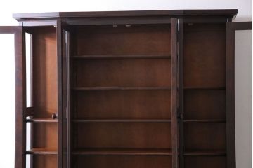 中古　北海道民芸家具　OM151　シックな食器棚(キャビネット、収納棚)(定価130万円)