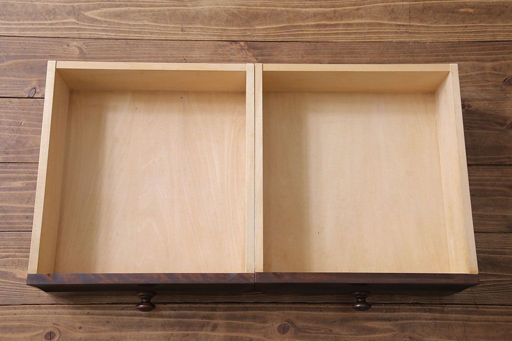 中古　北海道民芸家具　OM151　シックな食器棚(キャビネット、収納棚)(定価130万円)