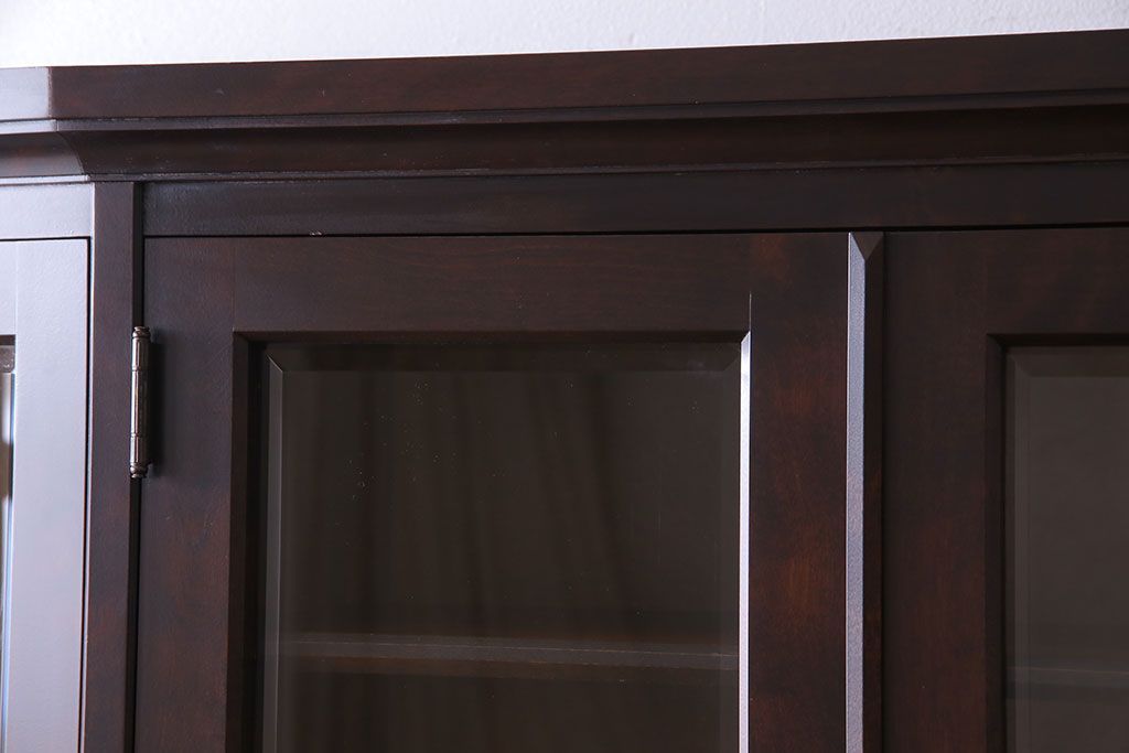 中古　北海道民芸家具　OM151　シックな食器棚(キャビネット、収納棚)(定価130万円)